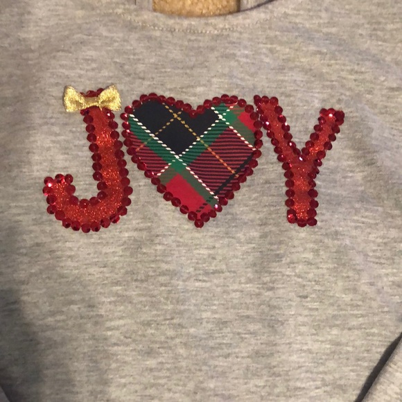 Crown and Ivy Holiday Outfit - Picture 2 of 6